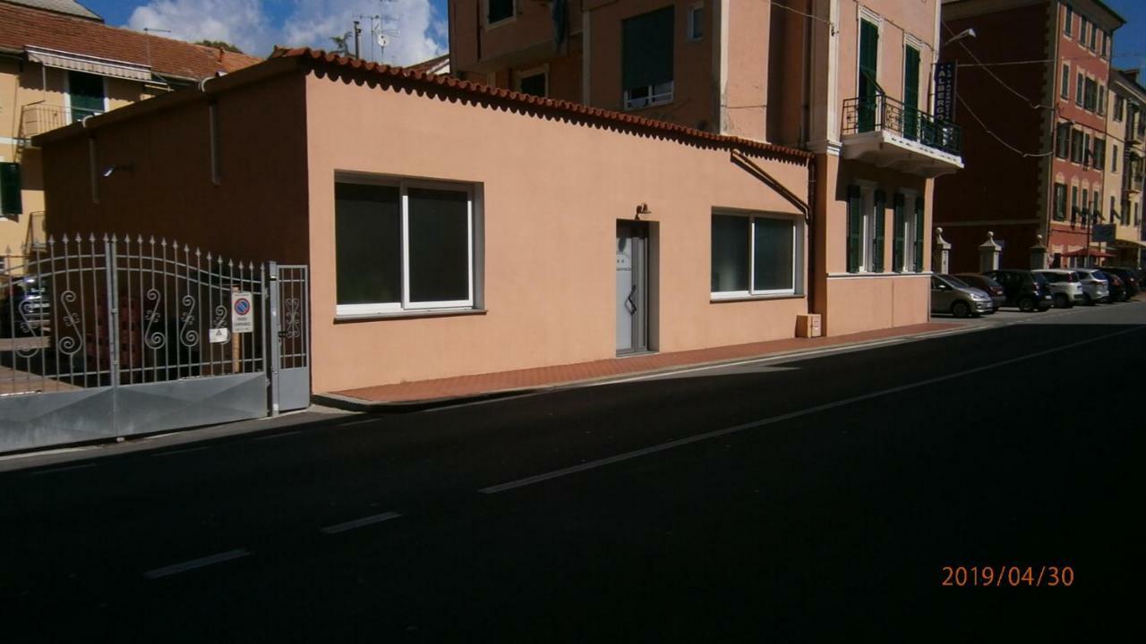 Hotel La Tavernetta Varazze Exterior foto